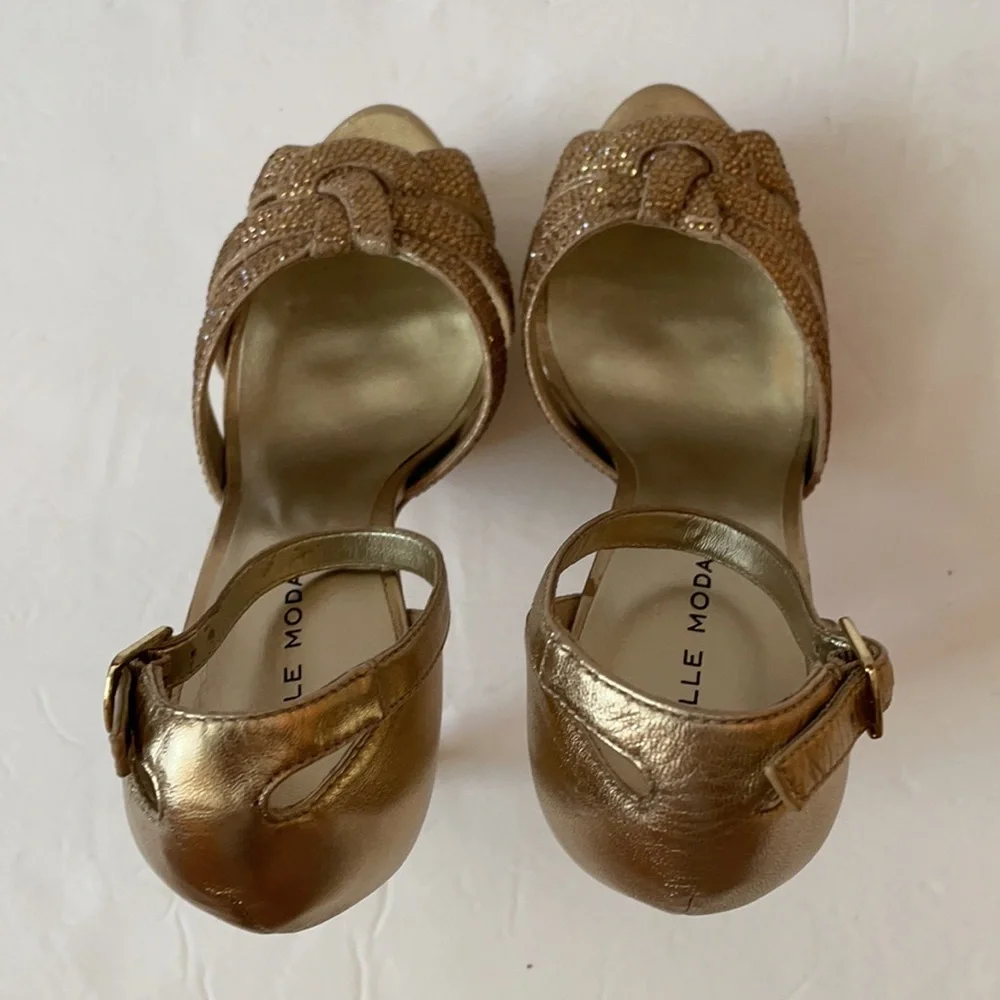 Pelle Moda metallic platinum gold heels - Picture 8 of 8